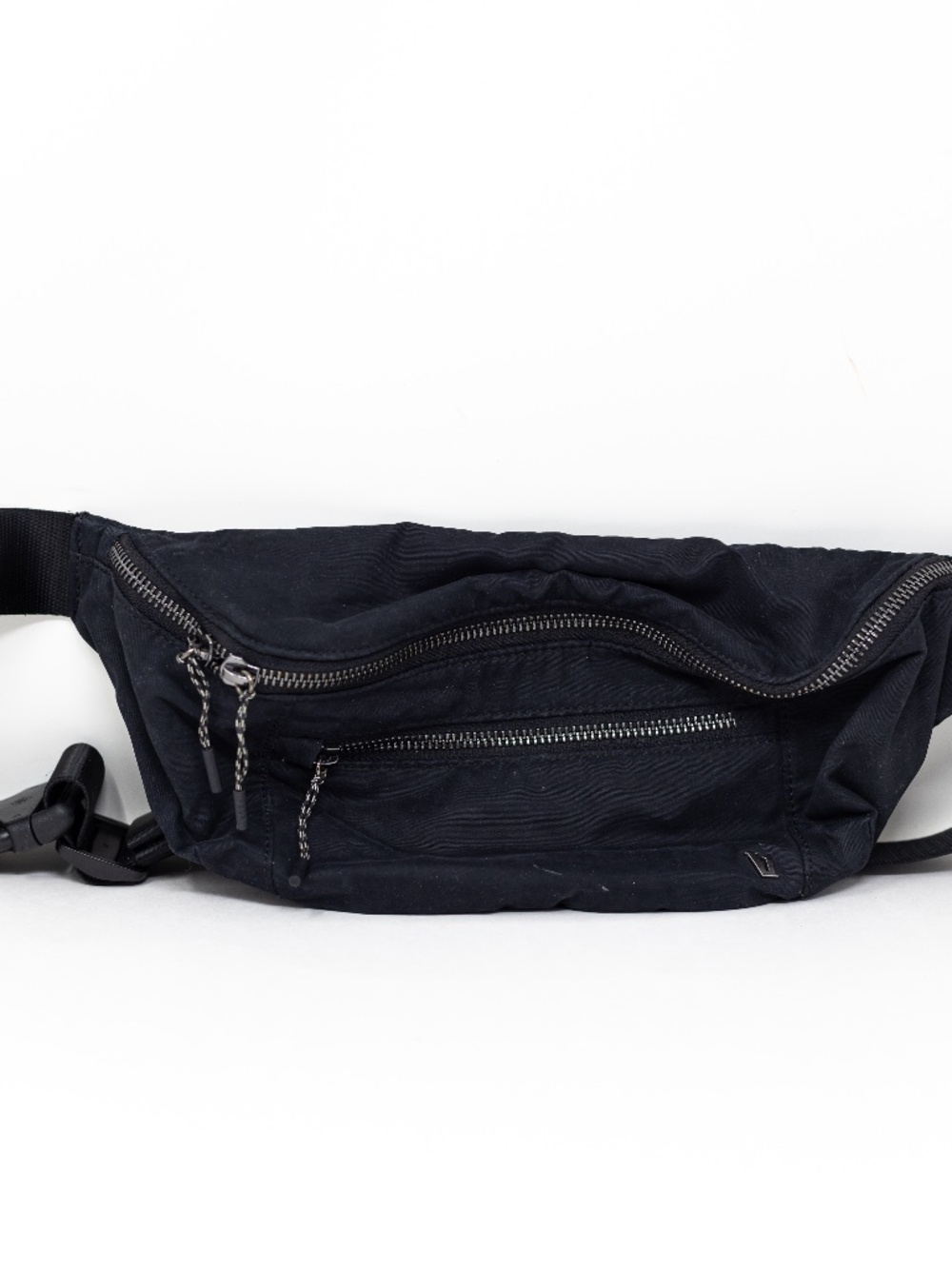 Vuori Sling Convertible Crossbody Waist Fanny Pack Slim Purse Bag Solid Black
